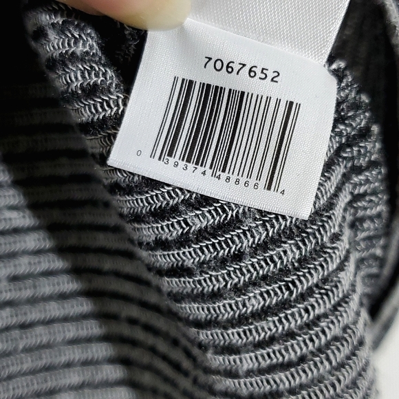 CeCe Black and White Striped Bell Sleeve TShirt - Size Small - Picture 12 of 12